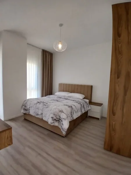 Tirane, jepet me qera apartament 2+1 Kati 4, 76 m² 800 € (zogu i zi)