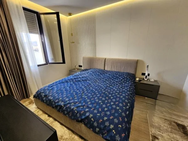 Tirane, jepet me qera apartament 2 Katshe Kati 2, 234 m² 2.000 € (SELITE)