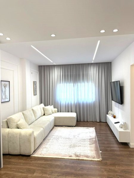 WhatsApp Image 2025-11-20 at 19.21.30 (1).jpeg