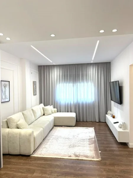 Shitet Apartament 1+1 I mobiluar ne Astir Super Investim! Astir, Bulevardi Migjeni,  118.000 €URO