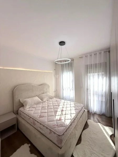 Shitet Apartament 1+1 I mobiluar ne Astir Super Investim! Astir, Bulevardi Migjeni,  118.000 €URO