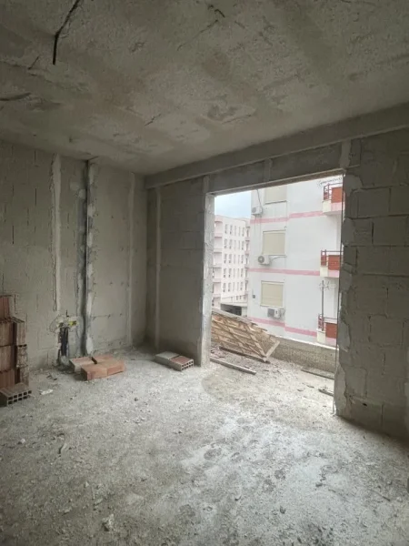 Durres, shitet apartament 1+1+Ballkon Kati 3, 66 m² 65.000 € (golem)