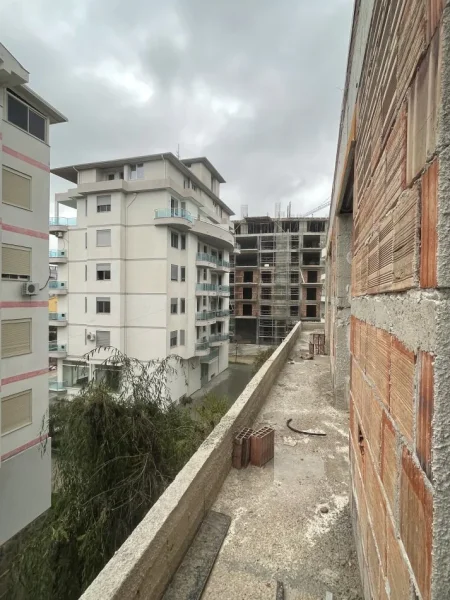 Durres, shitet apartament 1+1+Ballkon Kati 3, 66 m² 65.000 € (golem)