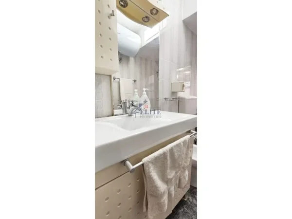Tirane, jepet me qera apartament 2+1 Kati 3, 78 m² 700 € (Myslym Shyri)