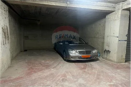 Vlore, shitet garazh | post parkimi Kati -1, 14 m² (Albano romina Vlore)