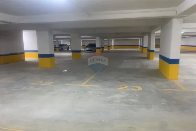 Vlore, shitet garazh | post parkimi Kati -1, 30 m² (“Ish Kombinati”, Vlorë)