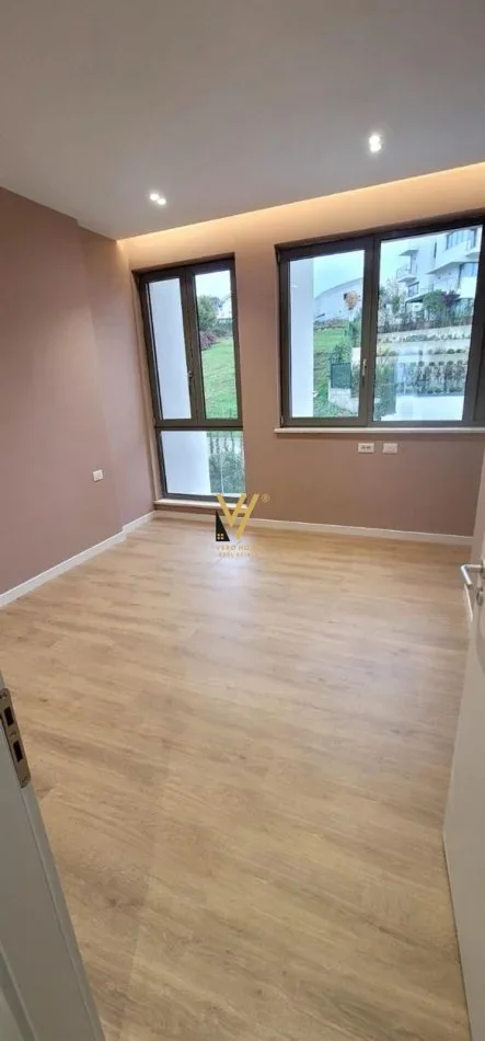 Tirane, jepet me qera Vile 2 Katshe Kati 0, 688 m² 2.500 € (LIQENI I THATE)
