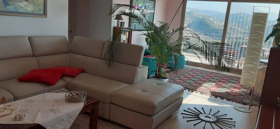 Tirane, jepet me qera apartament 2+1 Kati 2, 150 m² 550 € (Fresk)