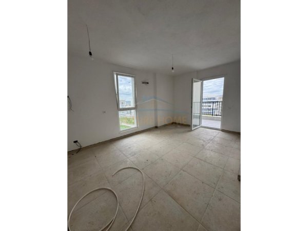 Tirane, shitet apartament 1+1 Kati 7, 71 m² 78.000 € (Univers City)