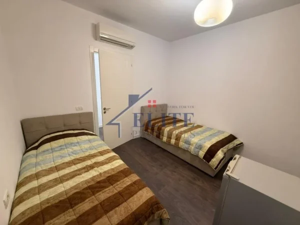 Tirane, shitet apartament 2+1+Ballkon Kati 6, 109 m² 180.000 € (Rrethi Astirit)