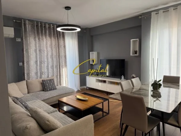 Tirane, jepet me qera apartament 2+1 Kati 6, 85 m² 800 € (RRUGA JORDAN MISJA)