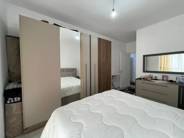 Tirane, shitet apartament 2+1 Kati 1, 84 m² 120.000 € (Univers City)