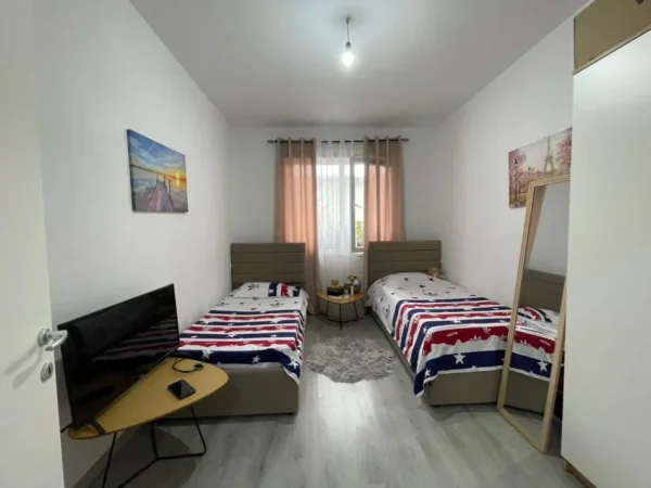 Tirane, shitet apartament 2+1 Kati 1, 84 m² 120.000 € (Univers City)