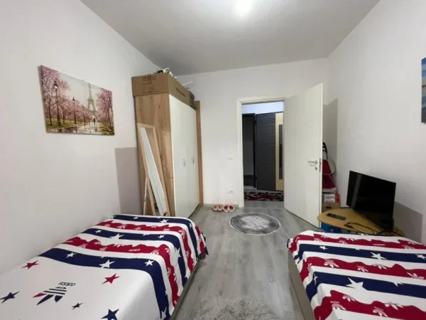 Tirane, shitet apartament 2+1 Kati 1, 84 m² 120.000 € (Univers City)