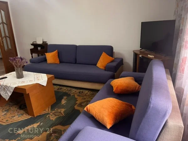 Tirane, jepet me qera apartament 2+1 Kati 8, 96 m² 650 € (Gjimnazi Partizani)