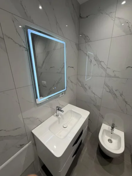 shitet apartament 1+1 Kati 5, 70 m² 175.000 € (RRUGA FORTUZI)