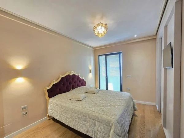 Tirane, shitet apartament 2+1 Kati 7, 112 m² 650.000 € (QENDER)