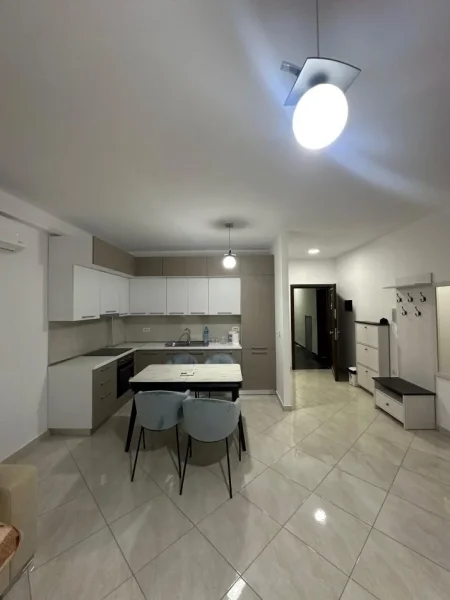 Tirane, shitet apartament 2+1+Aneks+Ballkon Kati 2, 105 m² 142.425 € (Shkoze)