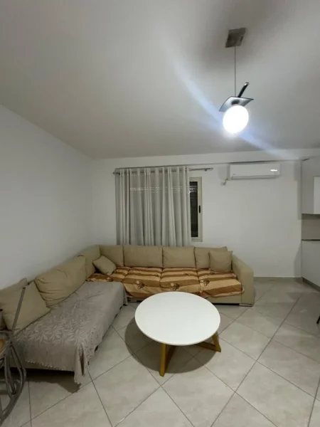 Tirane, shitet apartament 2+1+Aneks+Ballkon Kati 2, 105 m² 142.425 € (Shkoze)