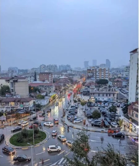 Tirane, shitet apartament 1+1 , 59 m² 190.000 € (Komuna e Parisit)