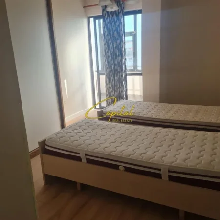 Tirane, jepet me qera apartament 2+1 Kati 7, 130 m² 800 € (ZOGU I ZI)