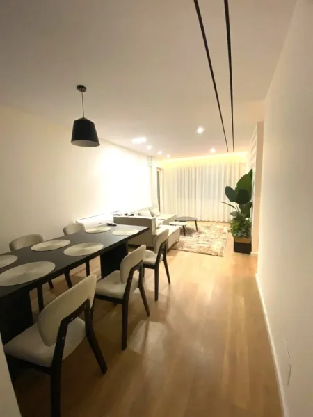 Jepet me Qera Apartament 3+1 tek Liqeni i Thatë,  1.100 €uro