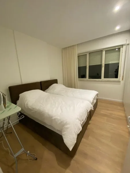 Jepet me Qera Apartament 3+1 tek Liqeni i Thatë,  1.100 €uro