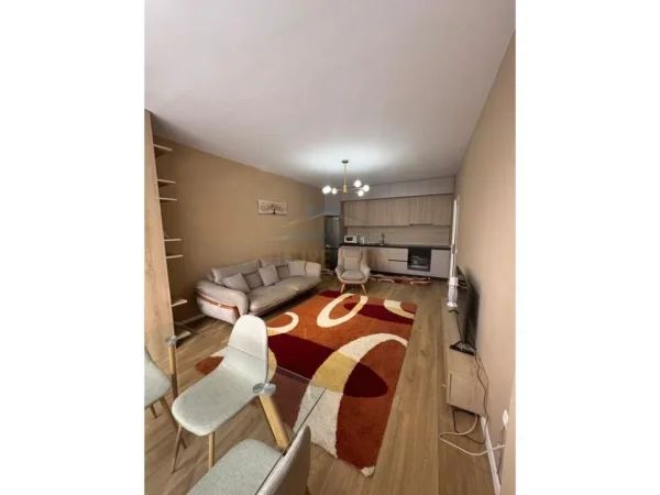 Qera, Apartament 1+1, Unaza e Re, Tiranë.