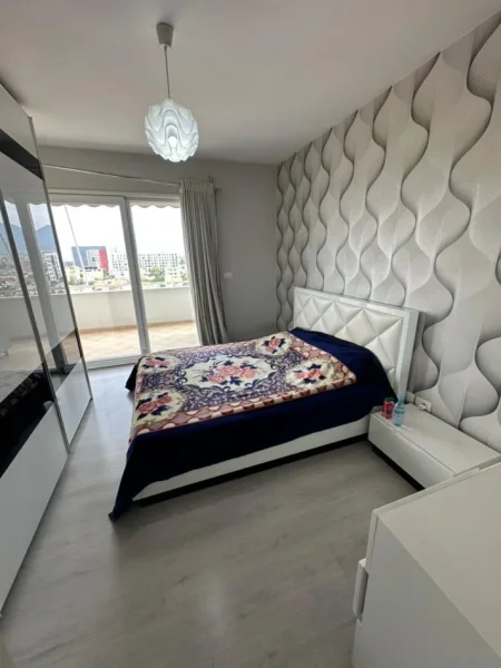 Tirane, shitet apartament 2+1+Ballkon Kati 7, 92 m² 150.000 € (Unaza e Re)