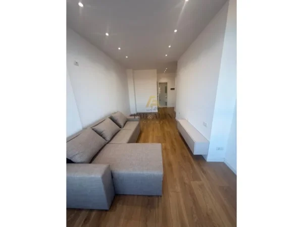 Tirane, shitet apartament 1+1 Kati 7, 65 m² 95.000 € (Astir)