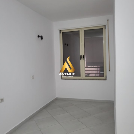 Green and White Minimalist House for Sale Facebook Post - 2025-11-21T154419.902.png