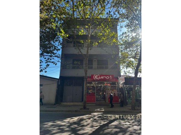 Tirane, shes Vile 3 Katshe Kati 4, 600 m² 1.360.000 € 