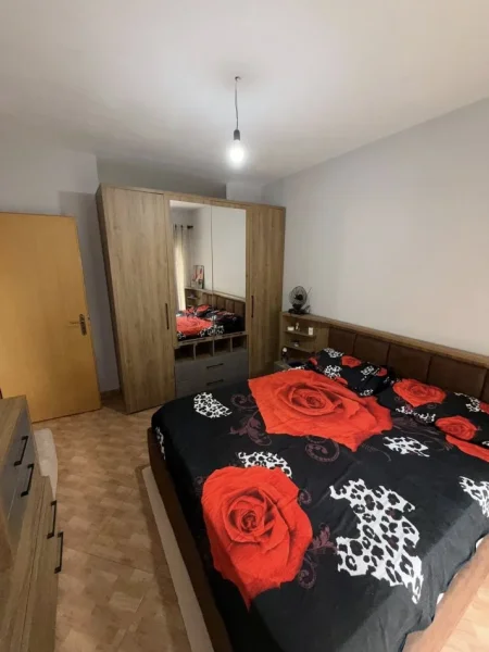 Durres, shes apartament Kati 2, ( SHITET 1+1 + 2 ballkone Shkembi Kavajes +355 069 20 39 456)