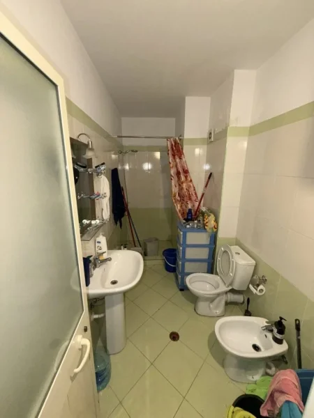 Durres, shes apartament Kati 2, ( SHITET 1+1 + 2 ballkone Shkembi Kavajes +355 069 20 39 456)