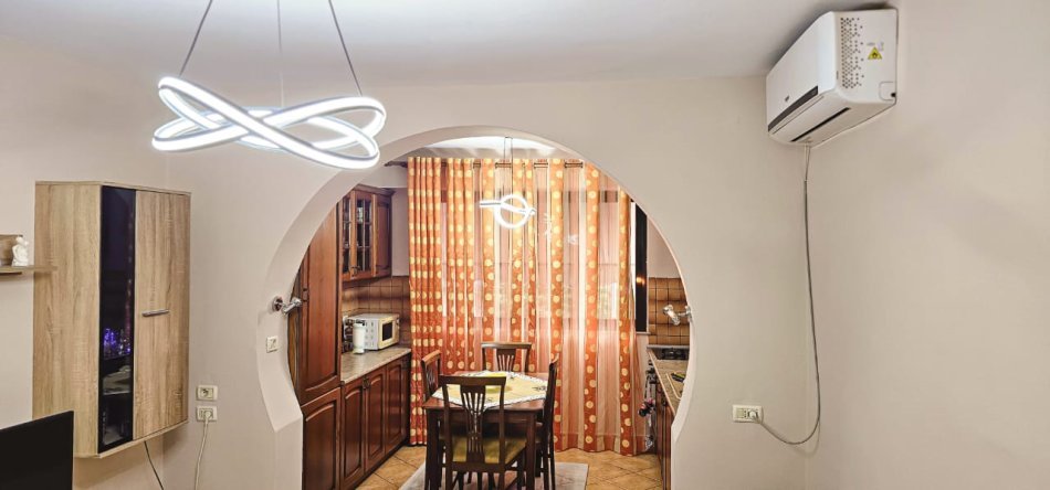 Tirane, jepet me qera apartament 2+1 Kati 3, 78m² 700 € në  Myslym Shyri, Tiranë