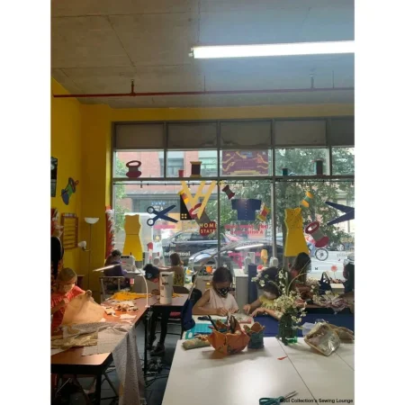 Tirane, jepet me qera dyqan Kati 0, 105 m² 600 € (ISH TREGU ELEKTRIK)