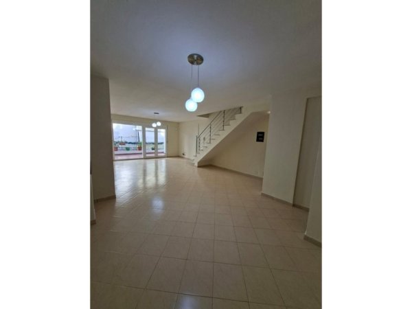 Tirane, shitet apartament 3+1+Ballkon Kati 1, 159 m² 280.000 € (KODRA E DIELLIT)