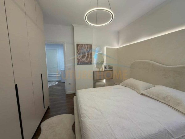 Tirane, shitet apartament 1+1+Ballkon Kati 6, 62 m² 118.000 € (YZBERISHT)