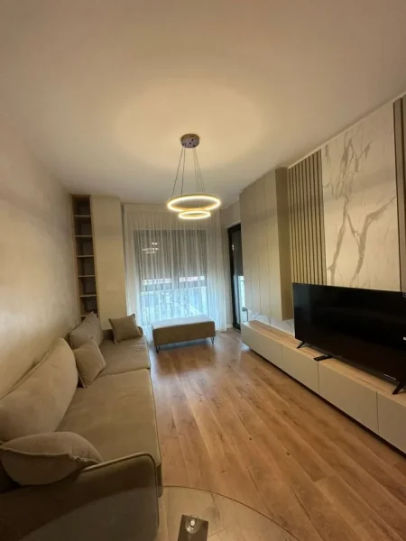 Tirane, jepet me qera apartament 2+1 Kati 3, 90 m² 900 € (Vasil Shanto)