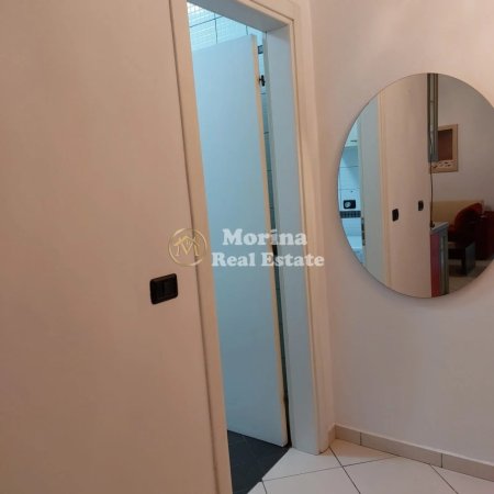 Tirane, jepet me qera apartament 2+1 Kati 8, 105 m² 600 € (Rruga Panorama)