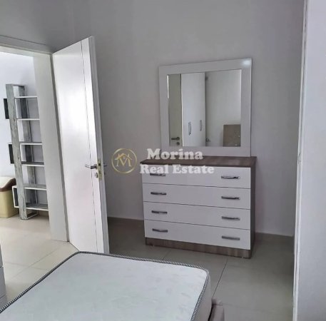 Tirane, jepet me qera shtepi 1+1 Kati 1, 60 m² 400 € (Rruga Njazi Meka)