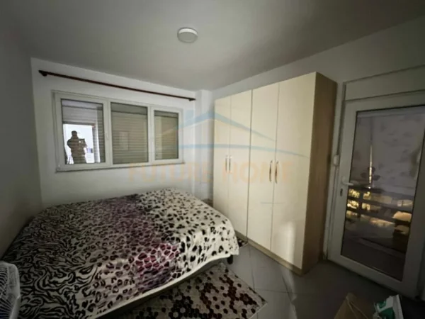Tirane, jepet me qera apartament 2+1 Kati 3, 78 m² 450 € (Selite)