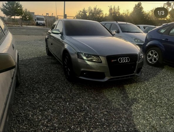 Kavaje, shes makine Audi Benzin, gri e erret automatik Klima 192.000 km 6.200 €