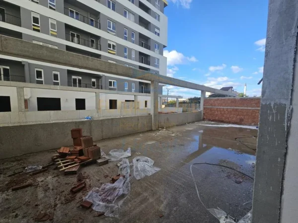 Tirane, shitet apartament 2+1 Kati 0, 135 m² 152.000 € (Univers City)