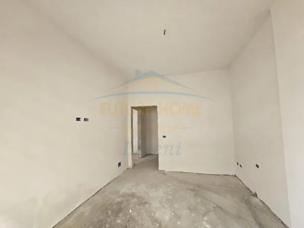 Tirane, shitet apartament 2+1 Kati 0, 135 m² 152.000 € (Univers City)