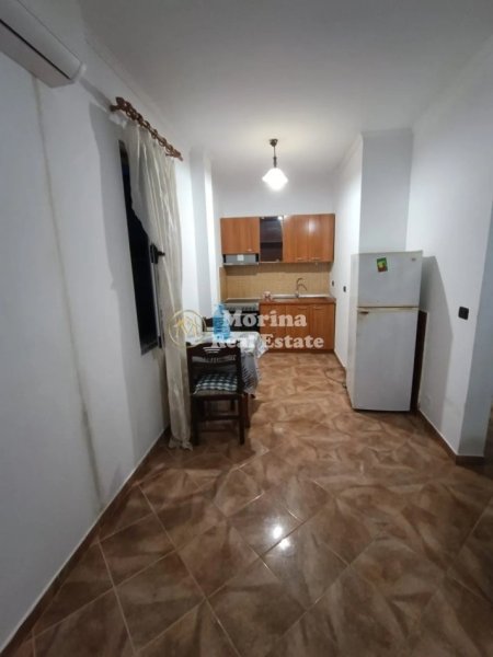 Tirane, jepet me qera Vile 1+1 Kati 2, 60 m² 350 € (Rruga Todi Shkurti)