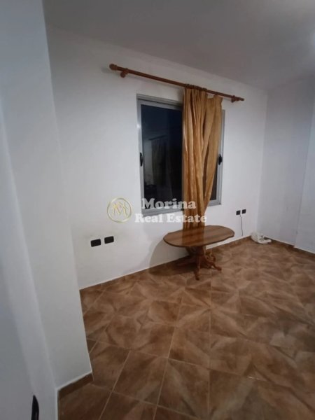Tirane, jepet me qera Vile 1+1 Kati 2, 60 m² 350 € (Rruga Todi Shkurti)