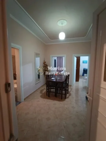 Tirane, jepet me qera Vile 2+1 Kati 2, 100 m² 500 € (Rruga Todi Shkurti)