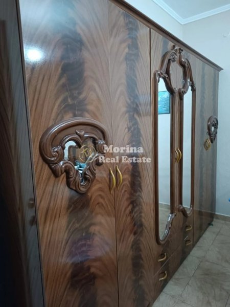 Tirane, jepet me qera Vile 2+1 Kati 2, 100 m² 500 € (Rruga Todi Shkurti)