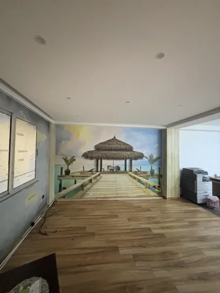 Tirane, jepet me qera dyqan Kati 0, 60 m² 600 € (Zogu i zi)